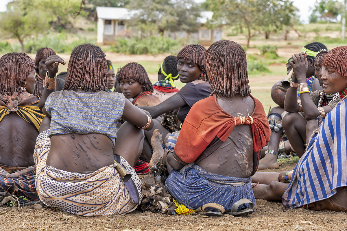 Hamer - bull jumping ceremony