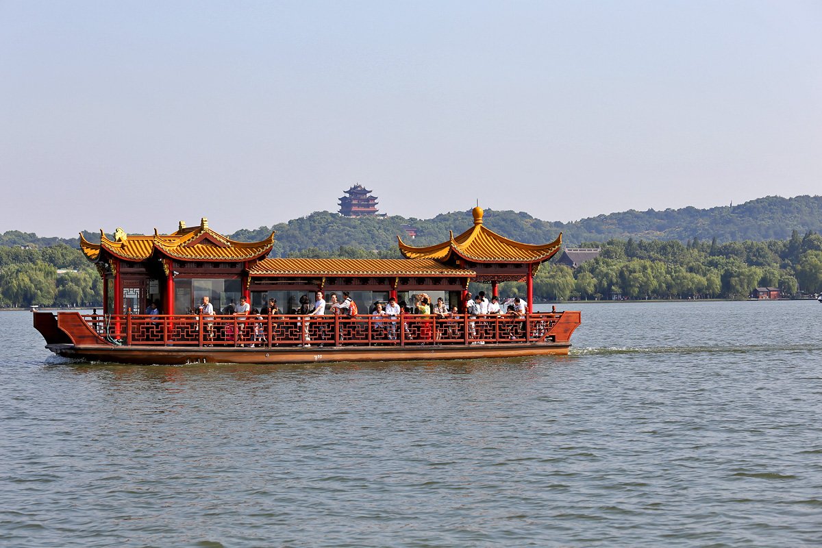 Huangzhou West Lake