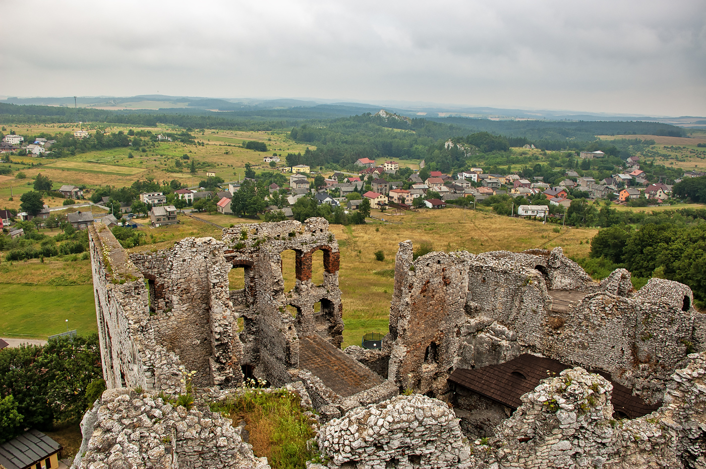Ogrodzieniec castle